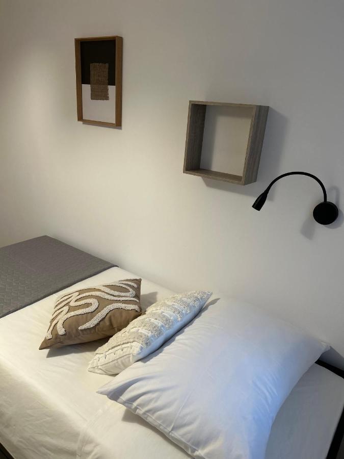 V Residence Apartments Rabac Bagian luar foto