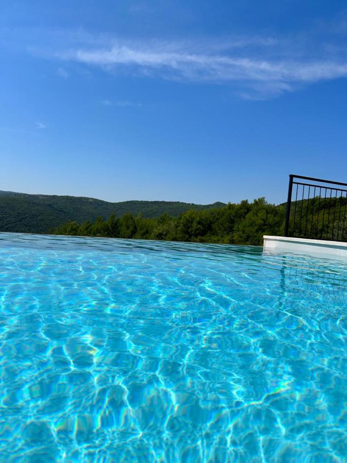 V Residence Apartments Rabac Bagian luar foto